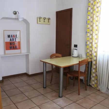 Apartament Lovely