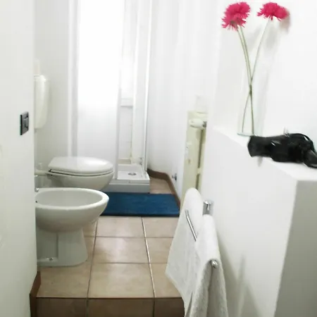 Apartament Lovely *